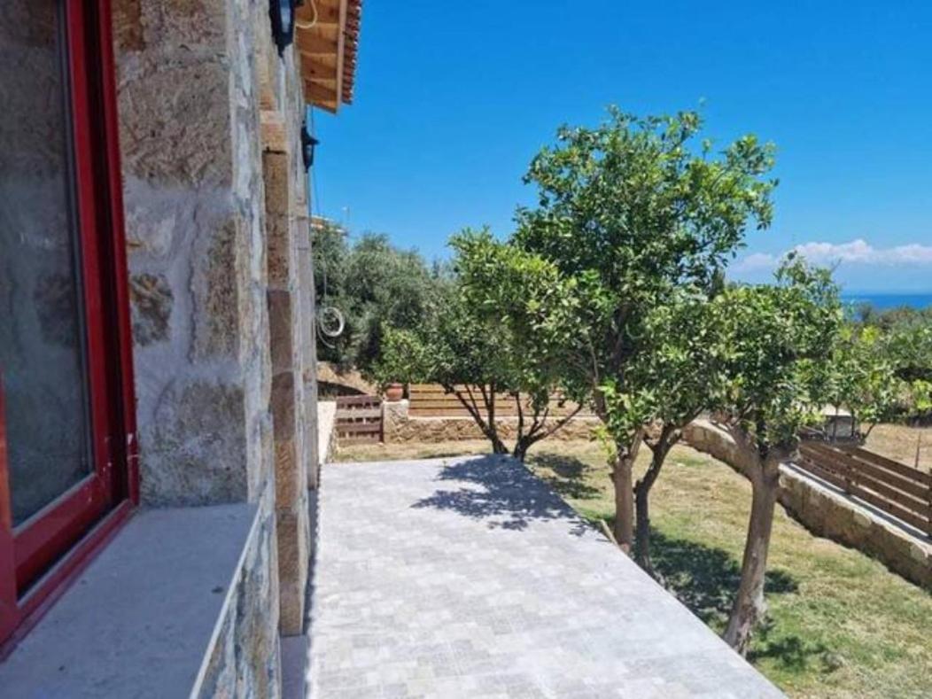 Casa Petra - Stone Cottage Farmhouses Argassi Luaran gambar