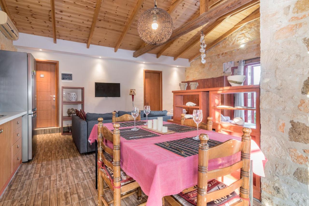 Casa Petra - Stone Cottage Farmhouses Argassi Luaran gambar