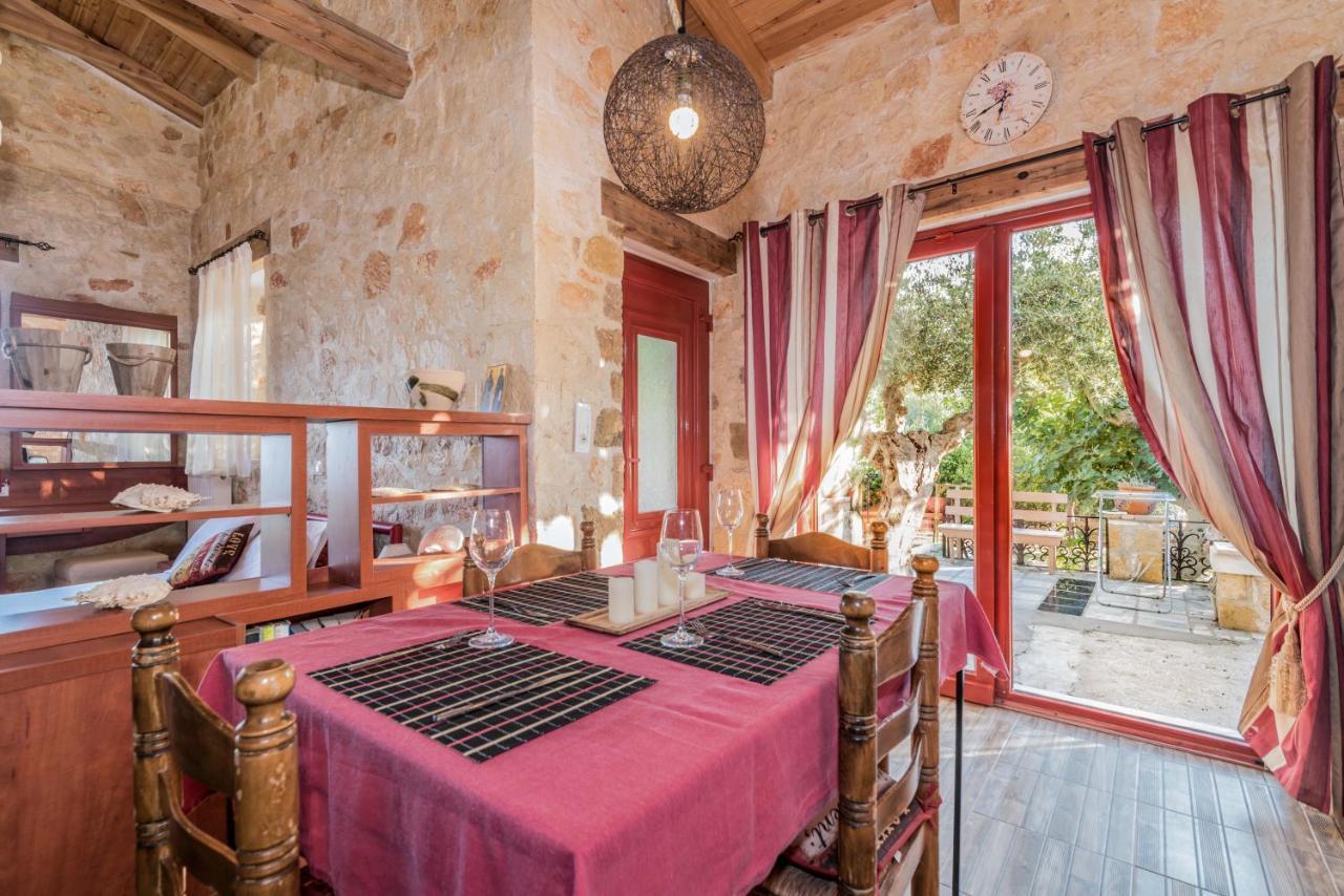 Casa Petra - Stone Cottage Farmhouses Argassi Luaran gambar