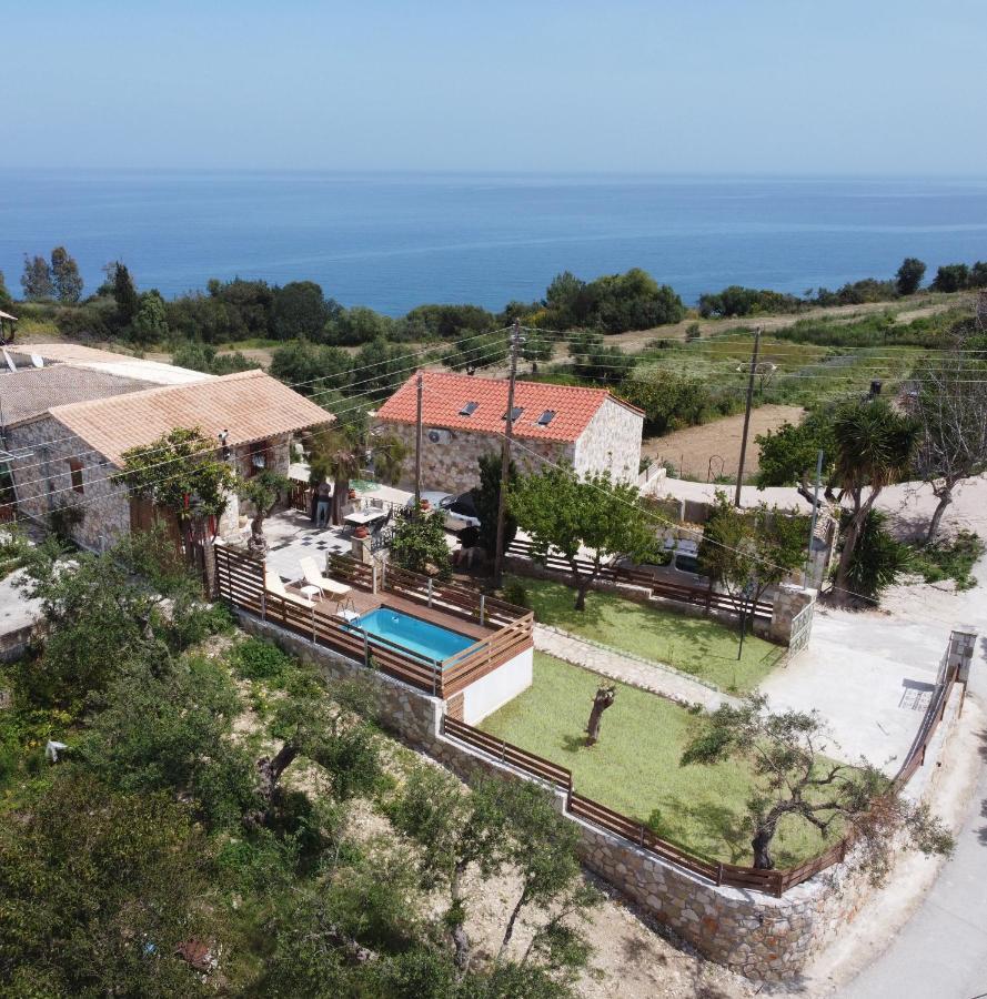 Casa Petra - Stone Cottage Farmhouses Argassi Luaran gambar