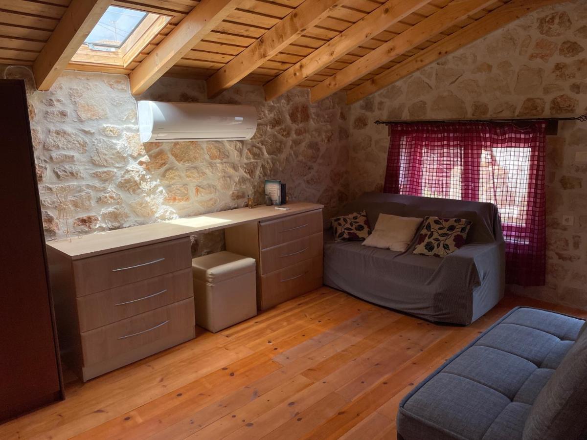 Casa Petra - Stone Cottage Farmhouses Argassi Luaran gambar